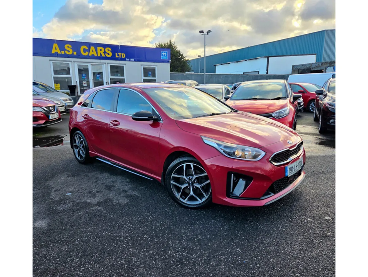 Kia Ceed 1.6 GT LINE 5DR - Image 2