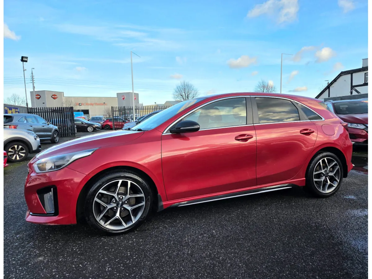 Kia Ceed 1.6 GT LINE 5DR - Image 4