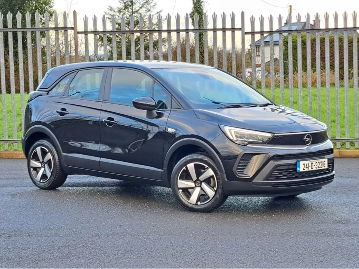 Opel Crossland SC 1.2TURBO 110BHP **REVERSING CAME - Image 1