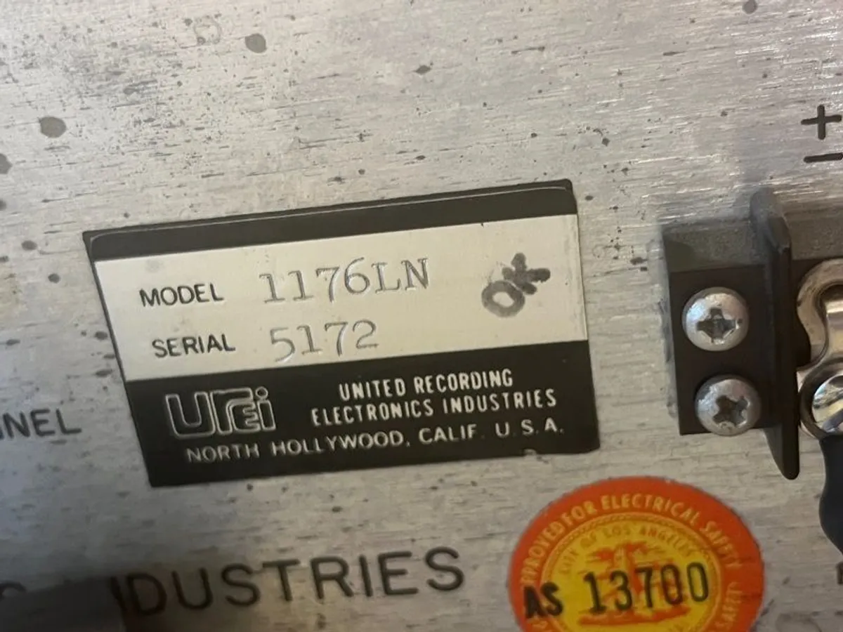 Urei 1176 Vintage 70's Revision F - Image 3