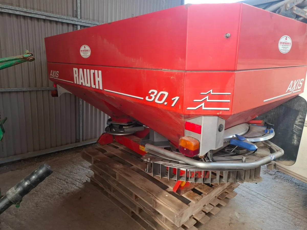 Fertiliser spreader - Image 3