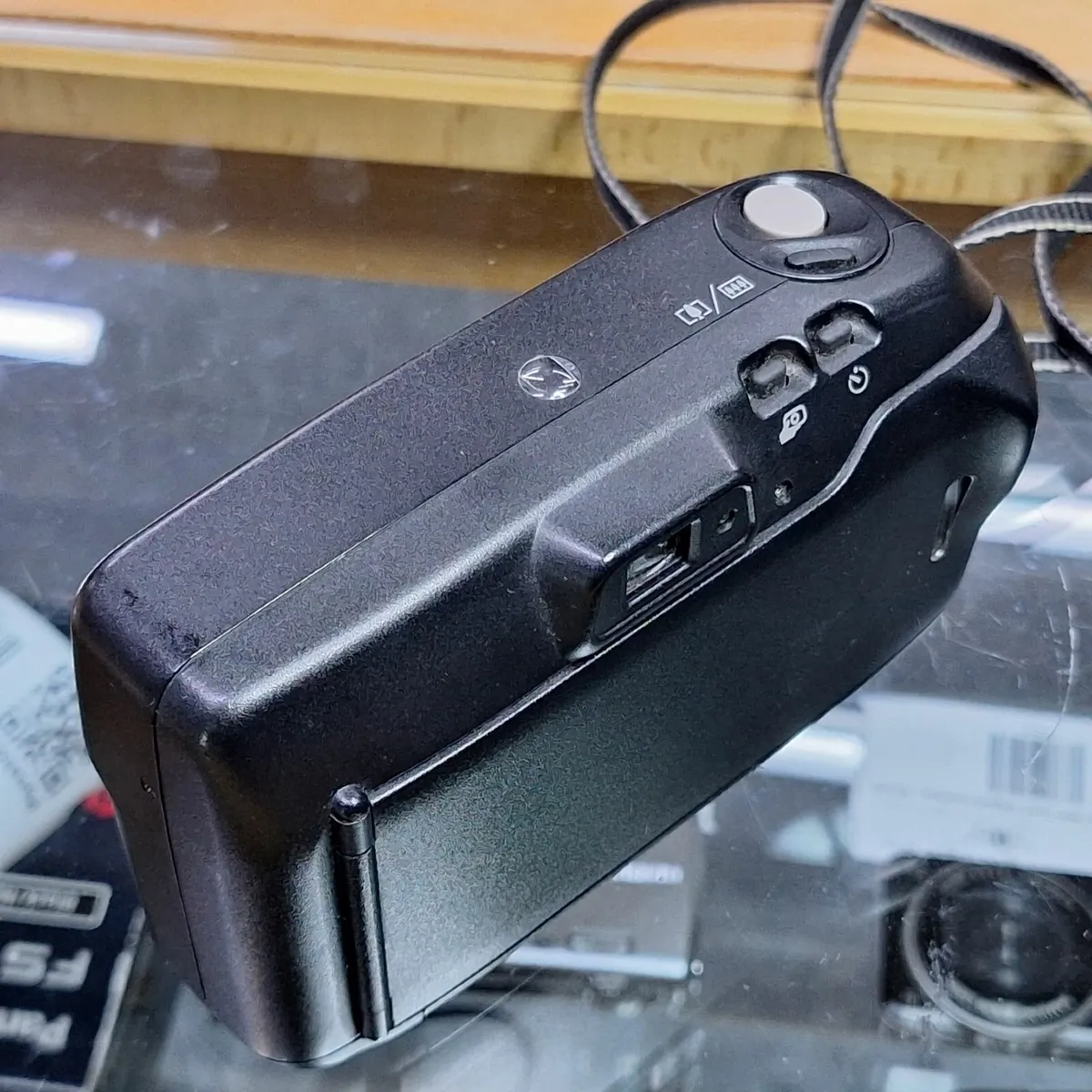 Canon Sure Shot 35mm Film Camera – Tested & Workin - Image 2