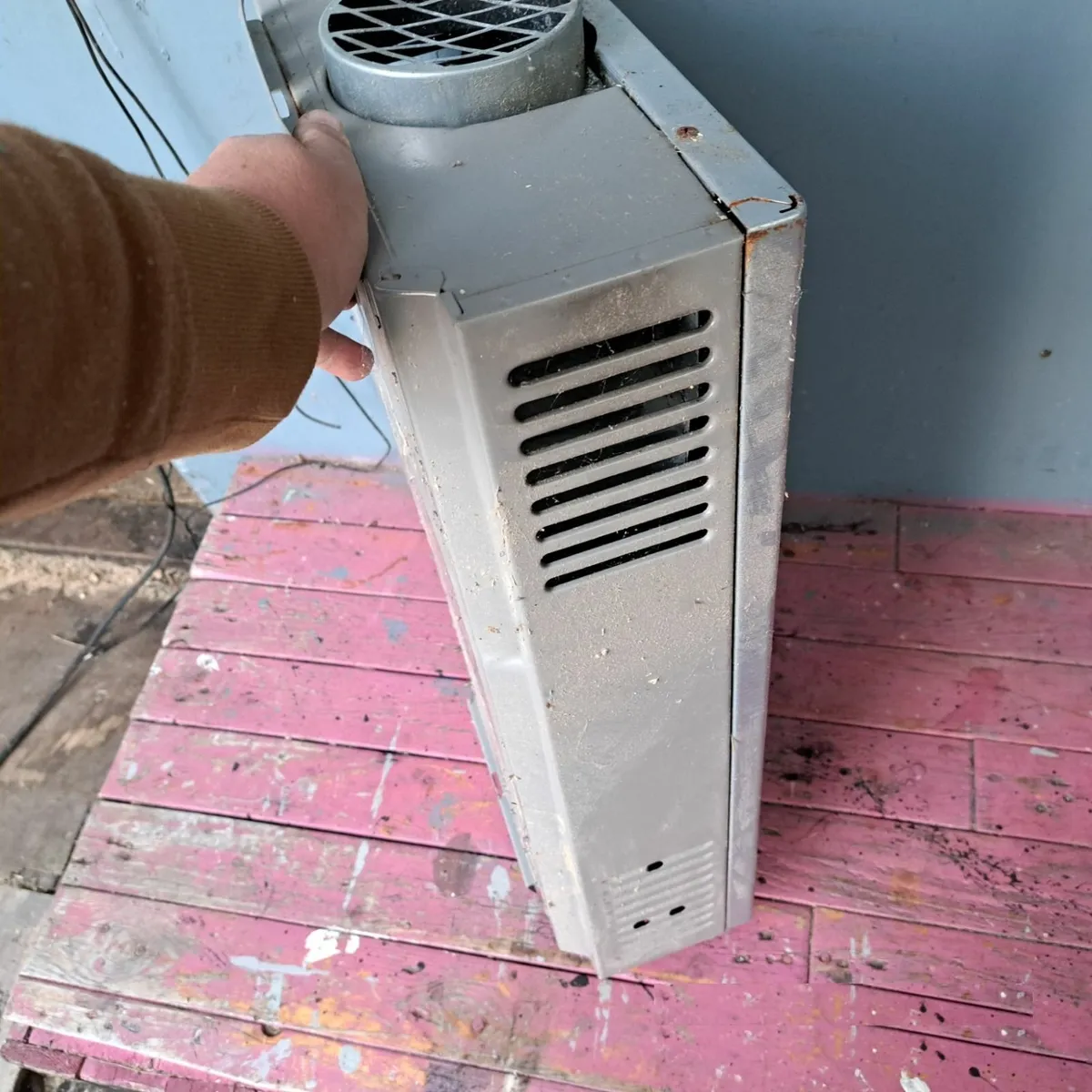 16L Portable Instant Gas Hot Water Heater For Part - Image 3