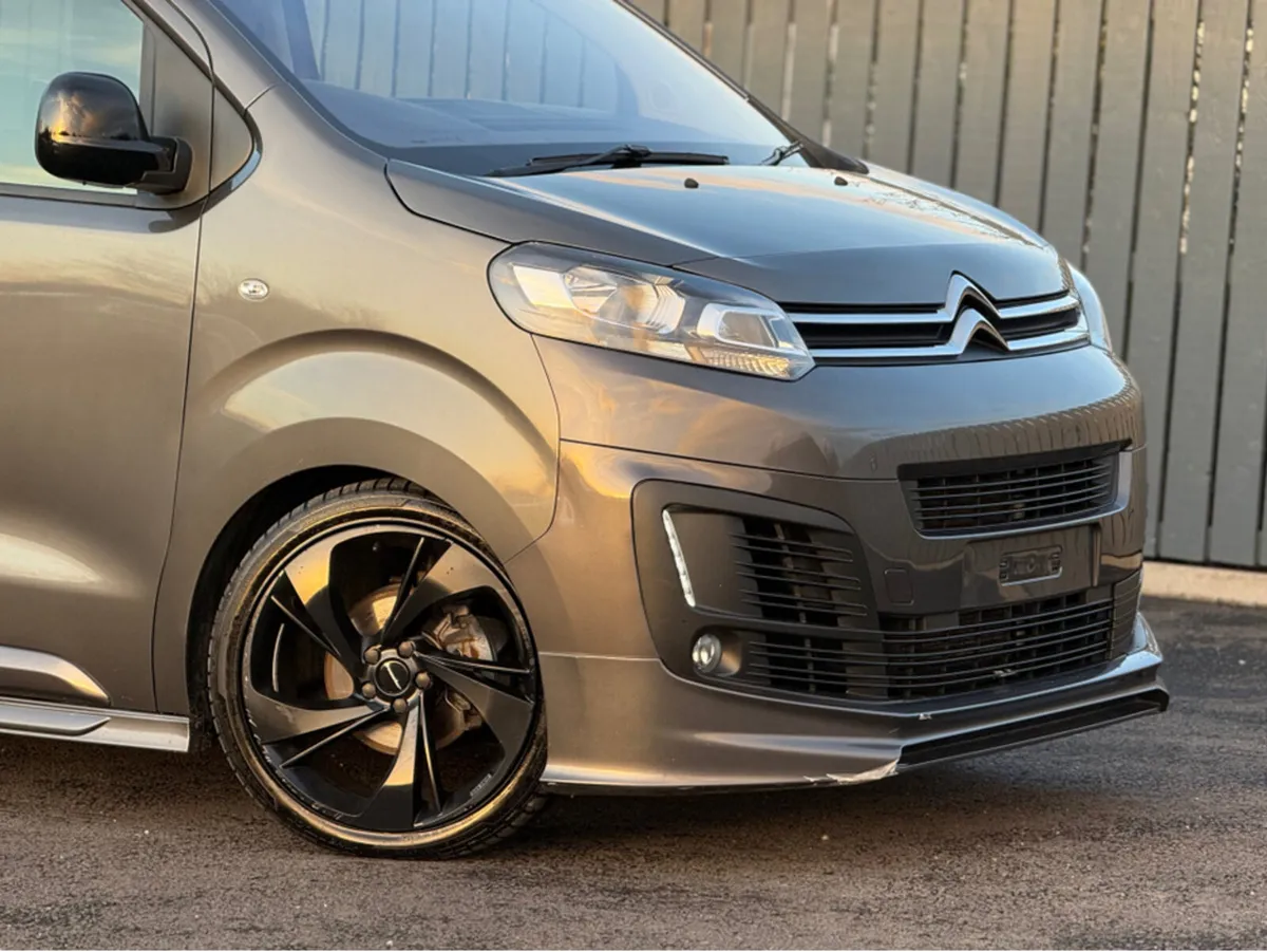 Citroen Dispatch 2023 CITROEN DISPATCH 5 SEATER CR - Image 2