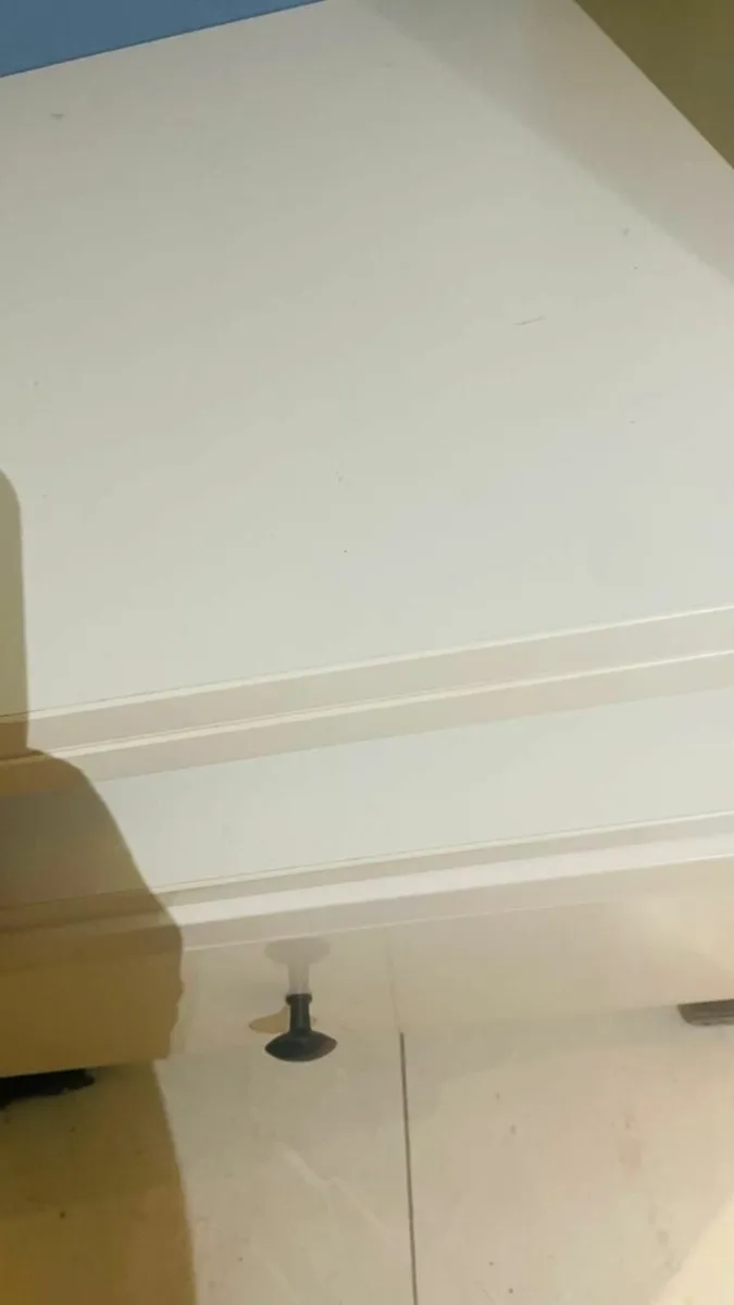 Single Door Wardrobe - Image 2