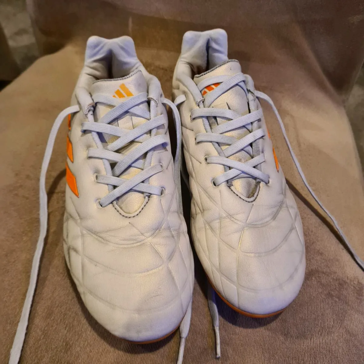 Junior football boots - Image 2