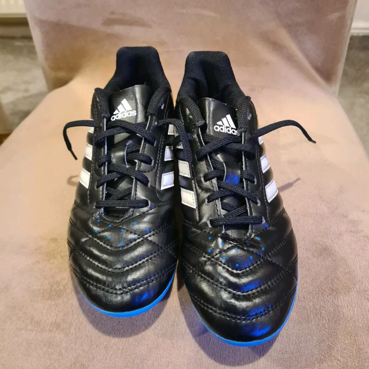 Junior football boots - Image 2