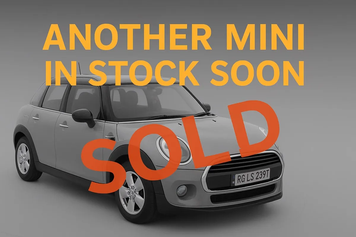 SALE 🎃 Mini Cooper, 5D, Auto, Long NCT LikeNew ✨ - Image 1