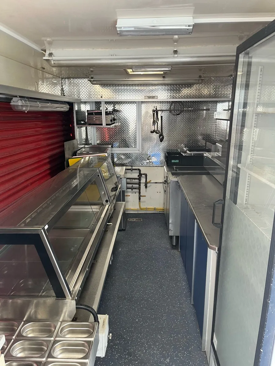 Catering Trailer - Image 1