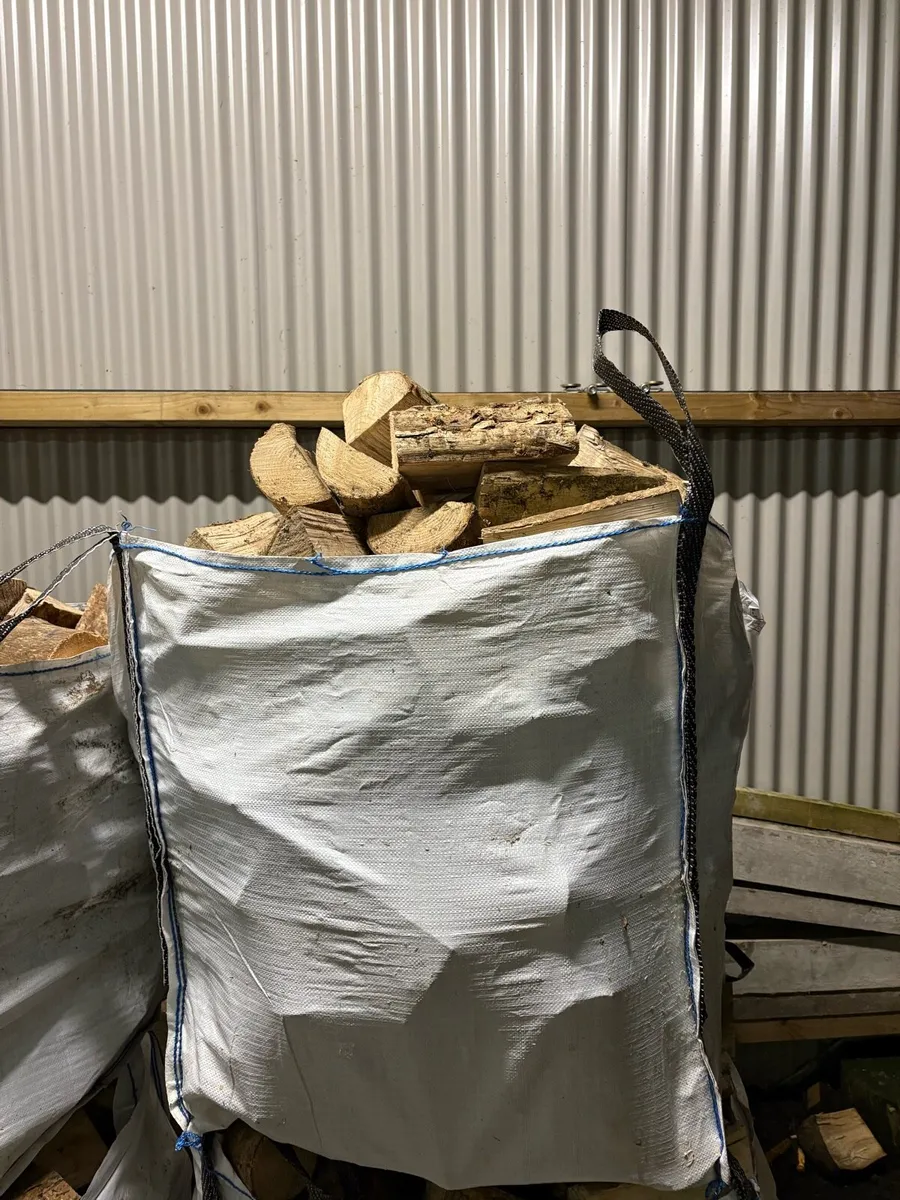 Logs/ firewood - Image 2