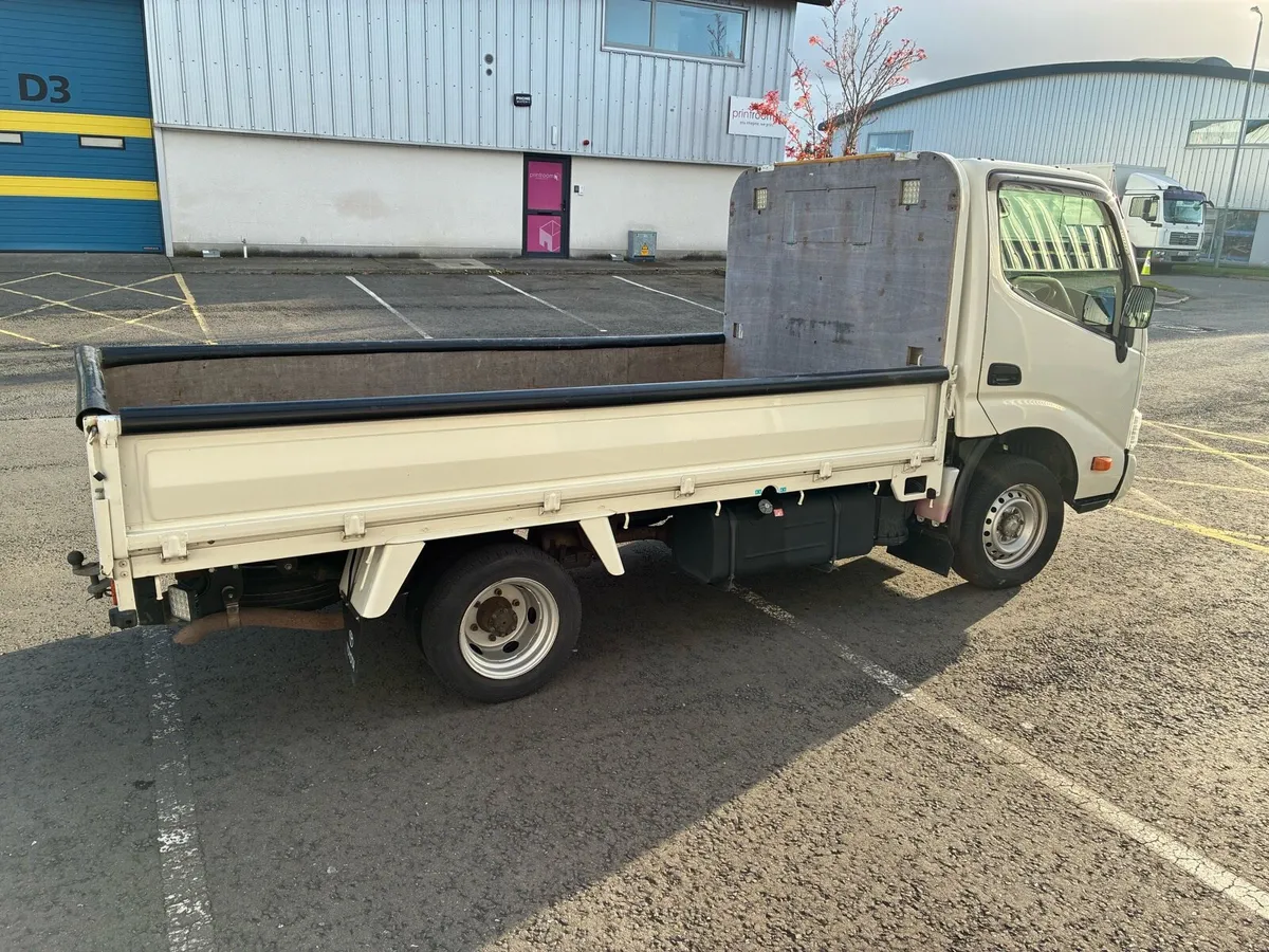 Toyota Dyna - Image 3