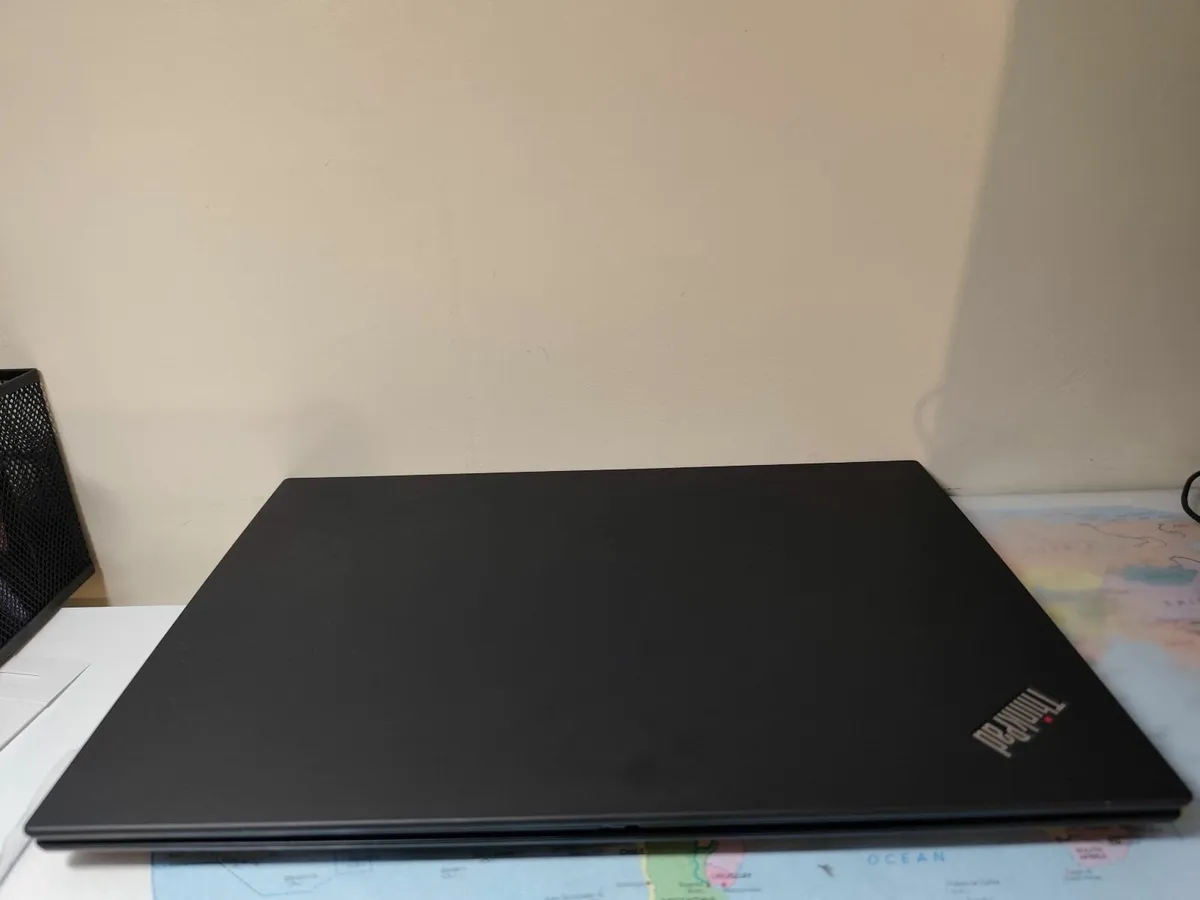Lenovo ThinkPad T590 Intel i7 8th Gen | 16GB RAM | - Image 3