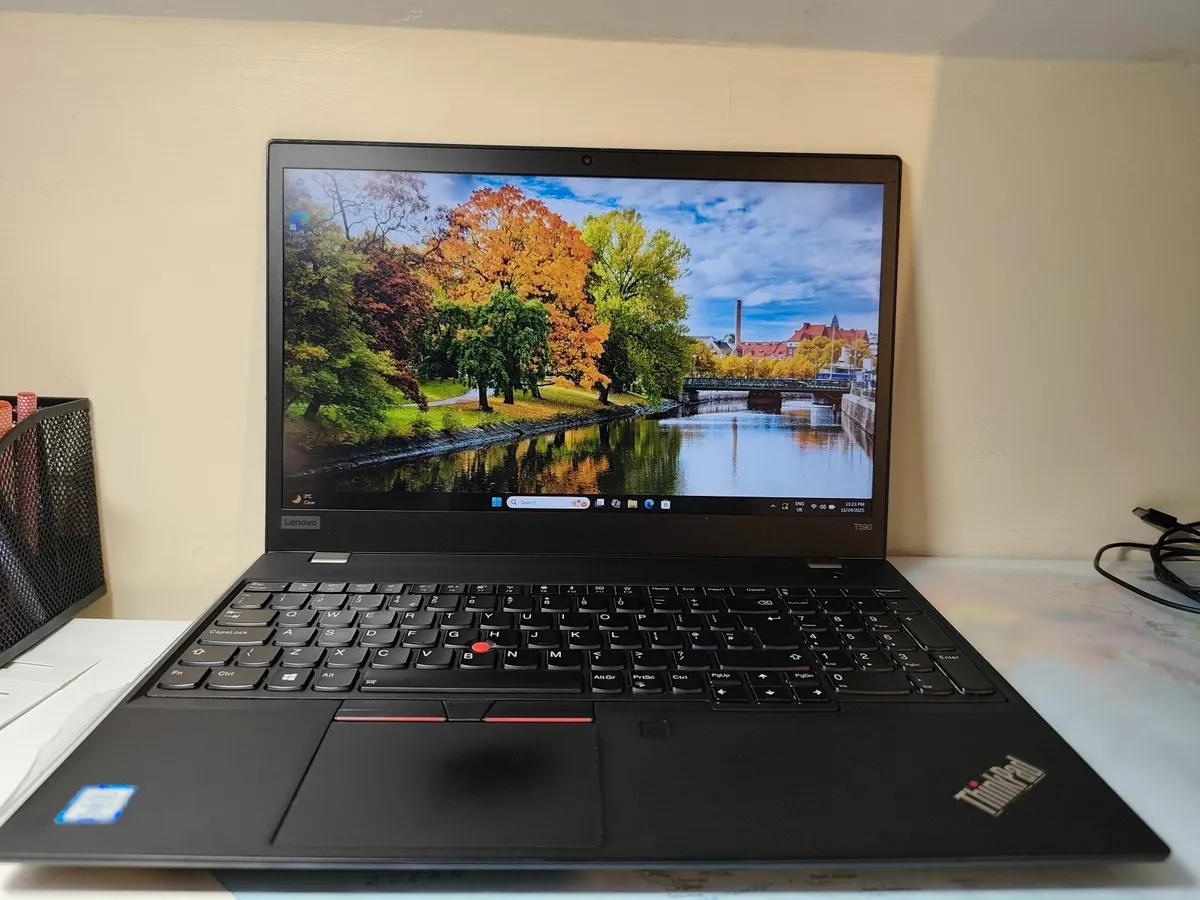 Lenovo ThinkPad T590 Intel i7 8th Gen | 16GB RAM | - Image 1