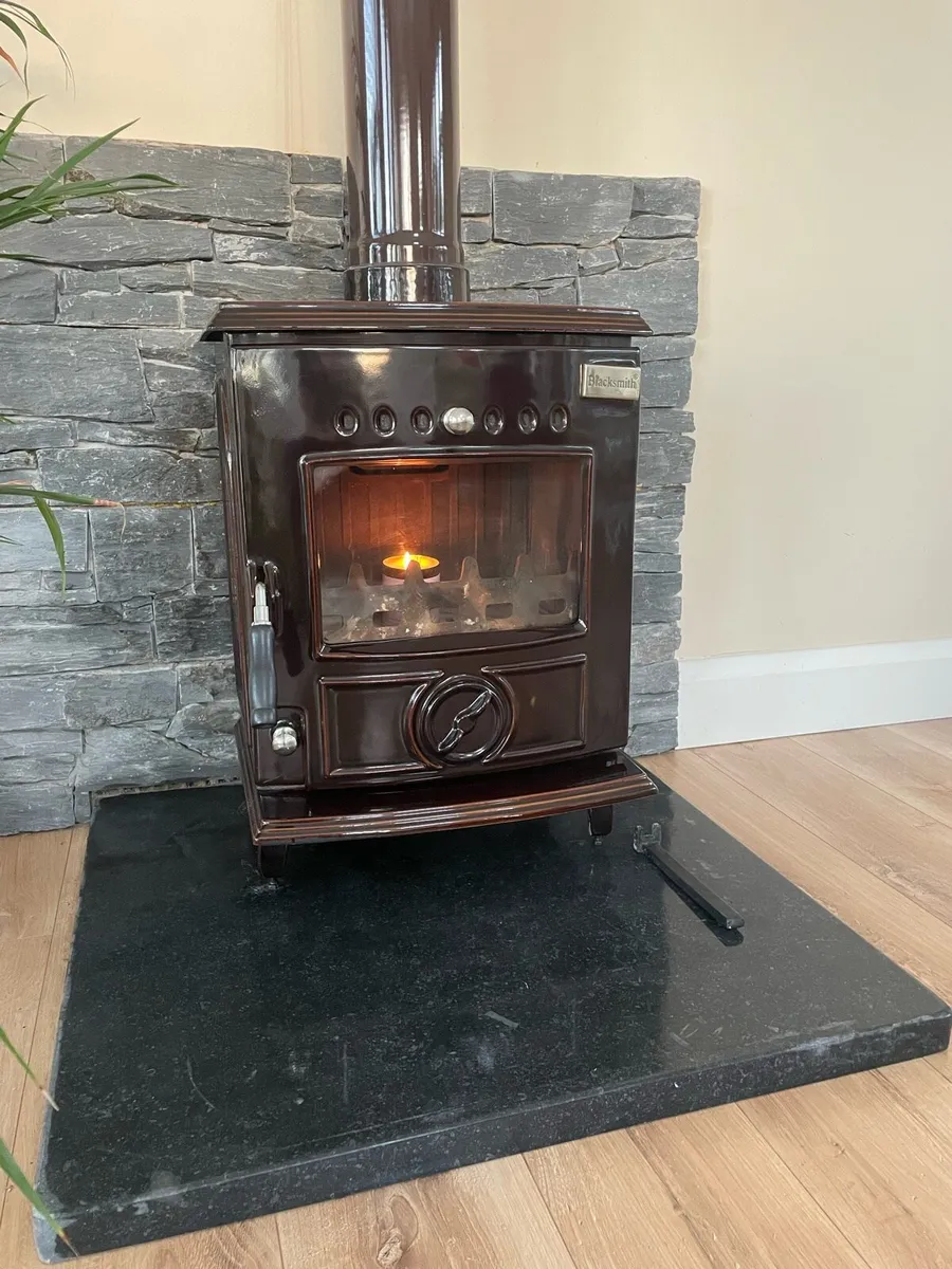 Blacksmith Anvil 6kw enamel Stove - Image 1