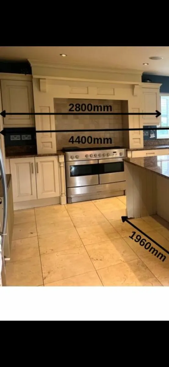 Shaker Kitchen - Image 3