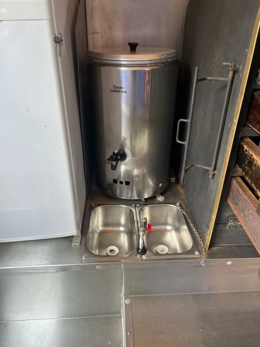 Baked Potato Trailer - Image 4