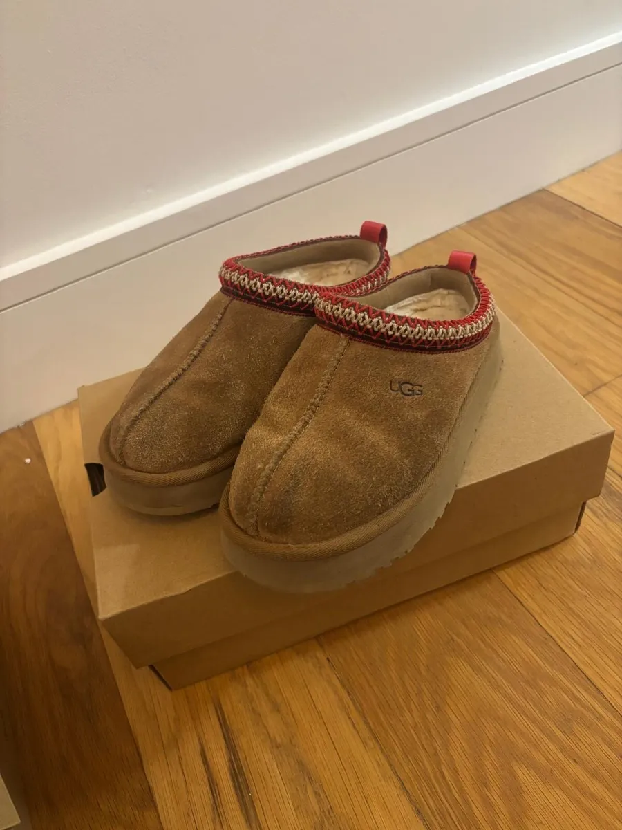 Ugg tazmans - Image 1
