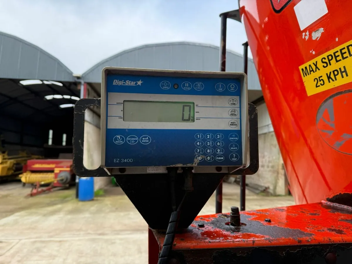 Abbey VF800 tub feeder - Image 2