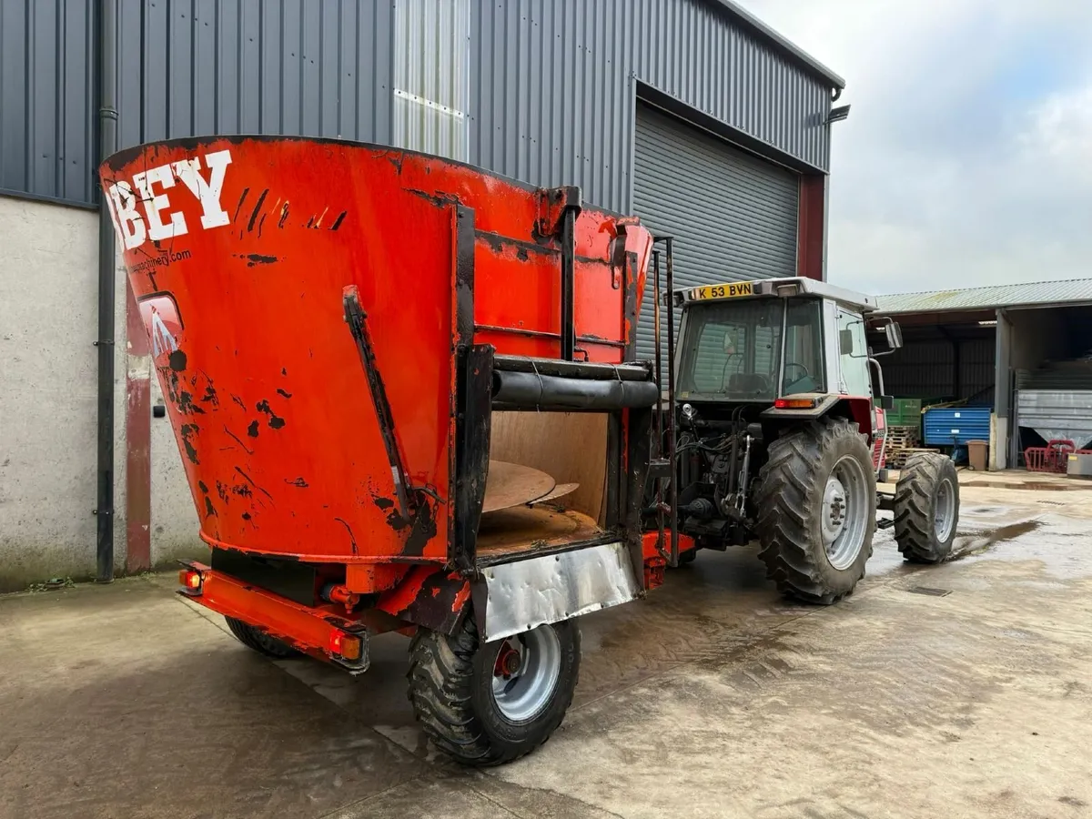 Abbey VF800 tub feeder - Image 3
