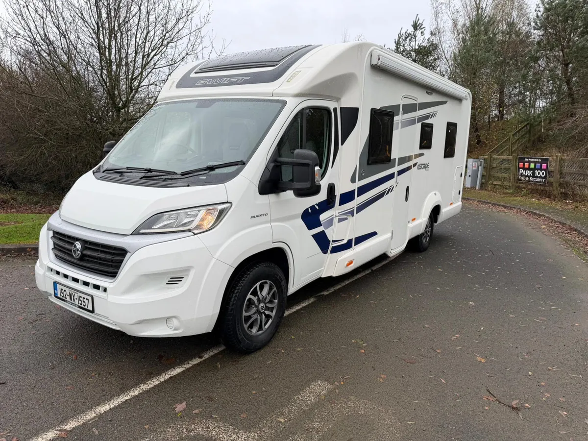 2019 192 Swift 4 Berth Camper-Van Fixed Bed - Image 2