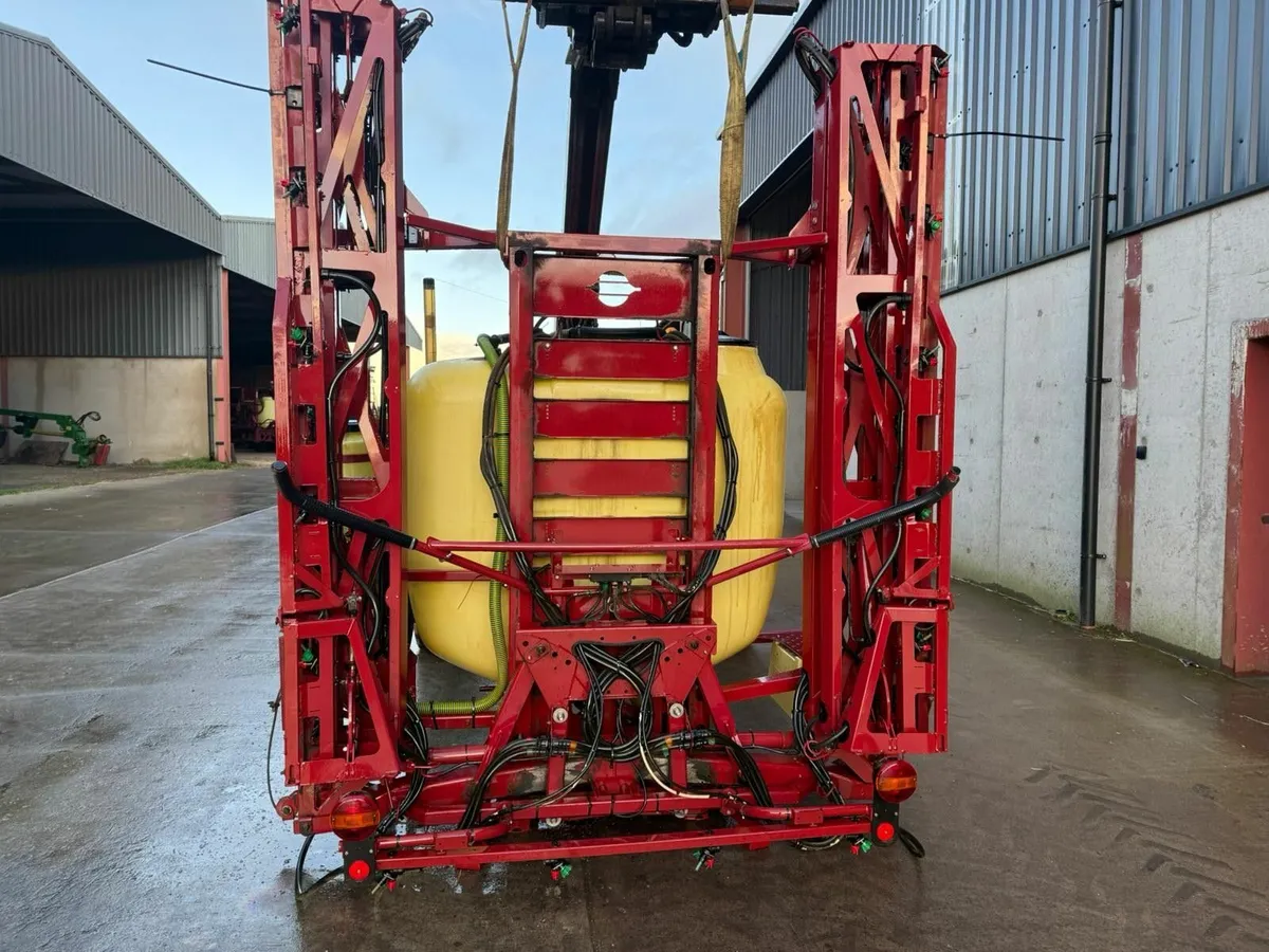Hardi 18m master sprayer - Image 3