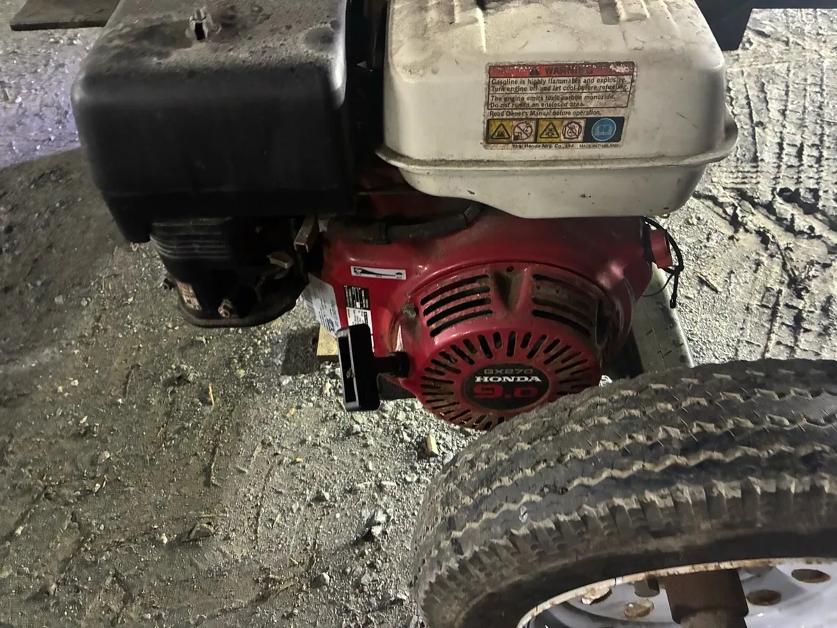 Log splitter - Image 3