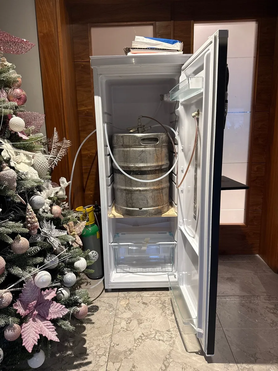 Guinness Bar and Gas Bottle - Image 3