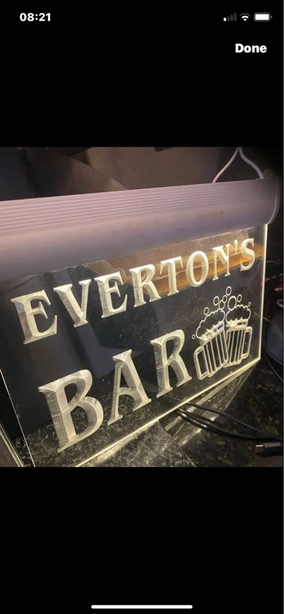 Illuminated Everton’s Bar Sogn - Image 3