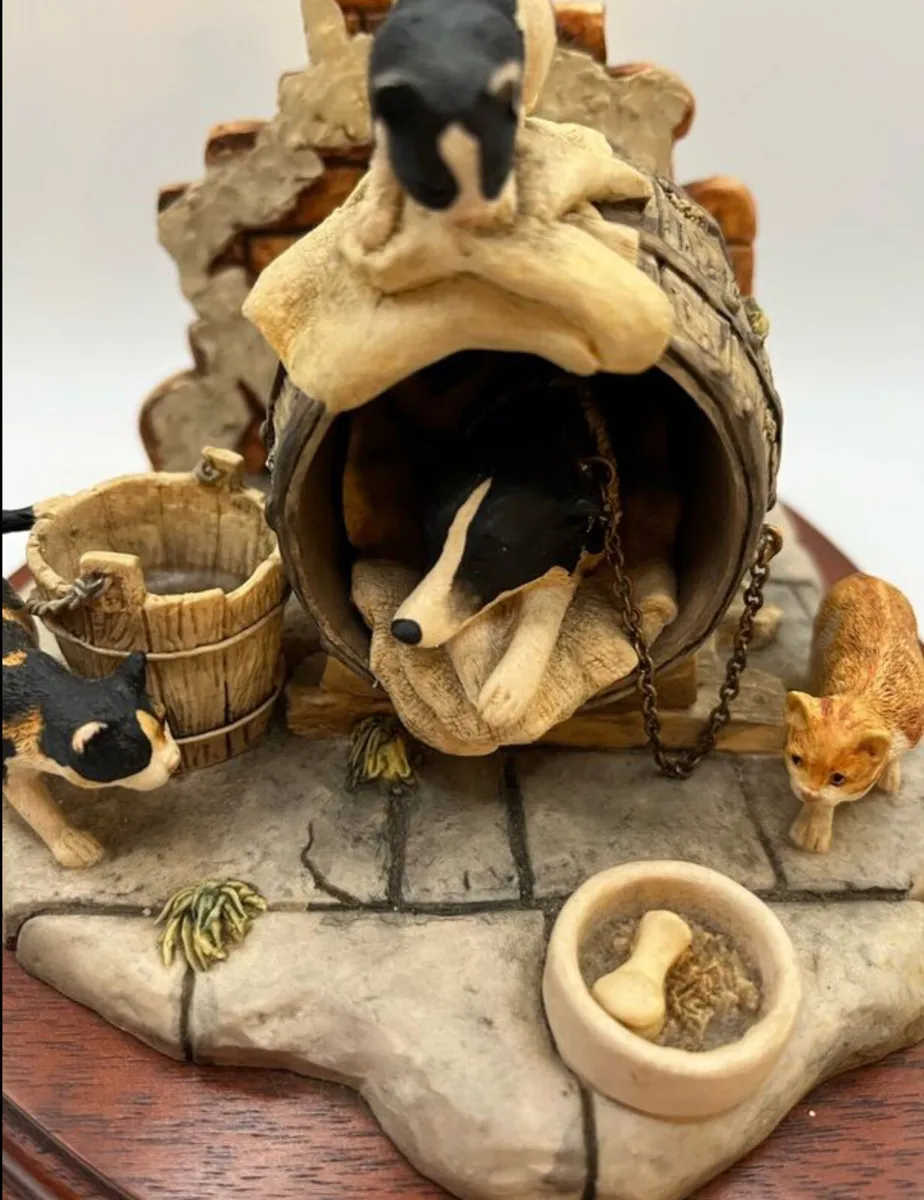 Vintage let sleeping dogs lie - Image 1