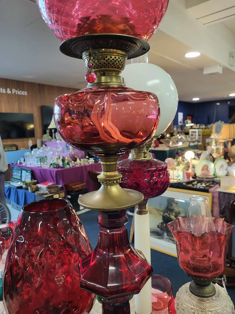 Antigue oil lamp - Image 2