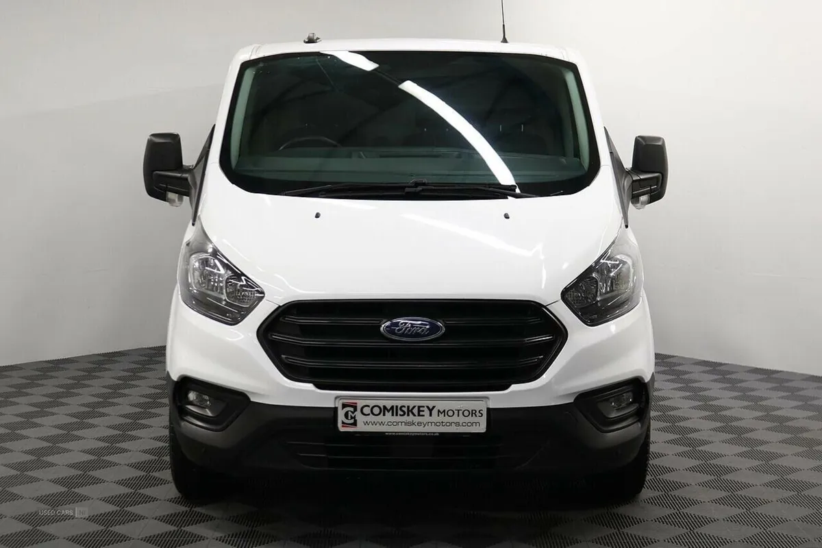 Ford Transit Custom 300 EcoBlue Leader - Image 2