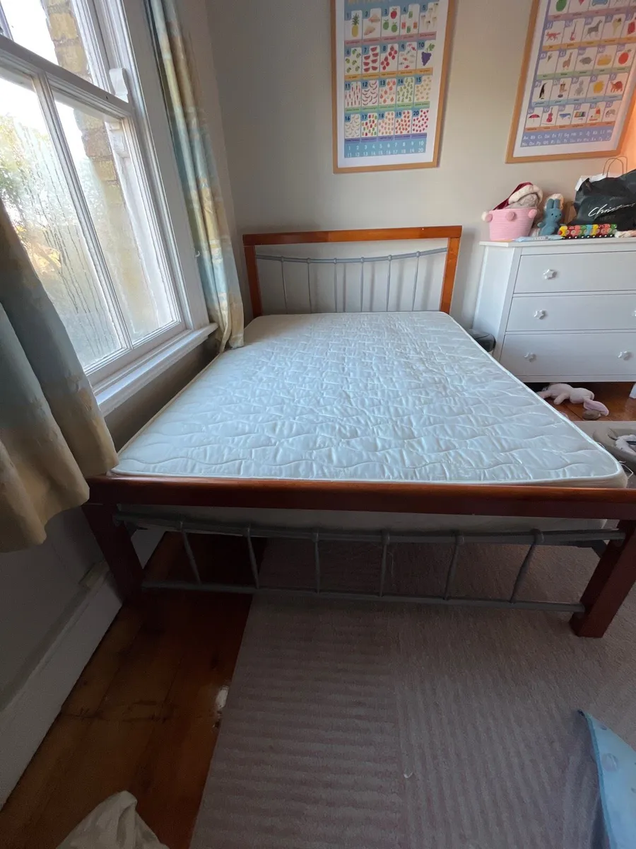 Double Bed