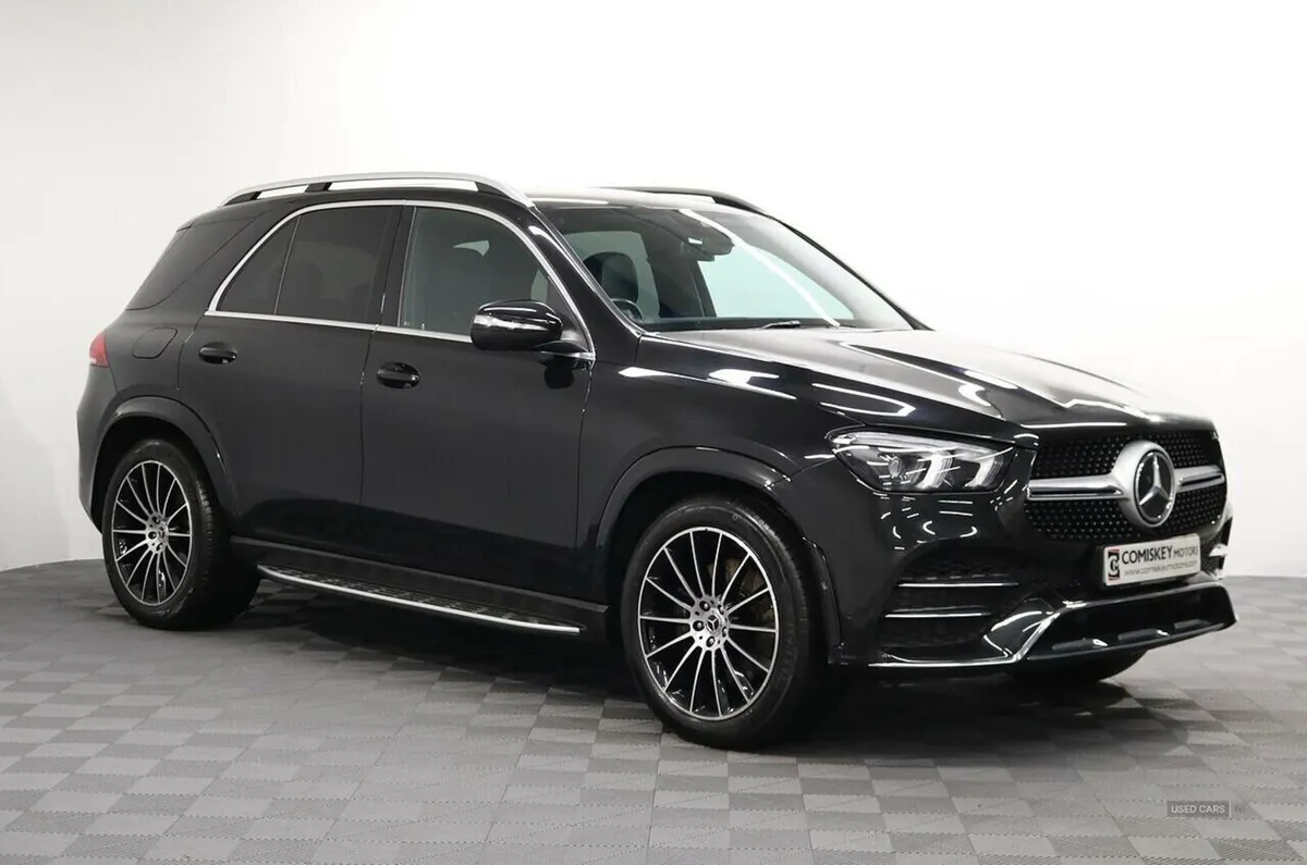 Mercedes-Benz GLE 400d AMG Line - Image 1