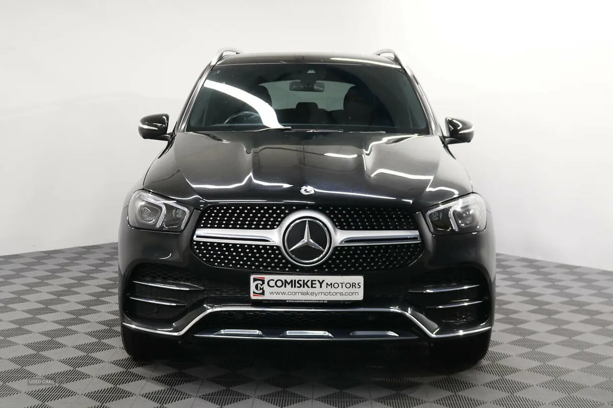 Mercedes-Benz GLE 400d AMG Line - Image 2