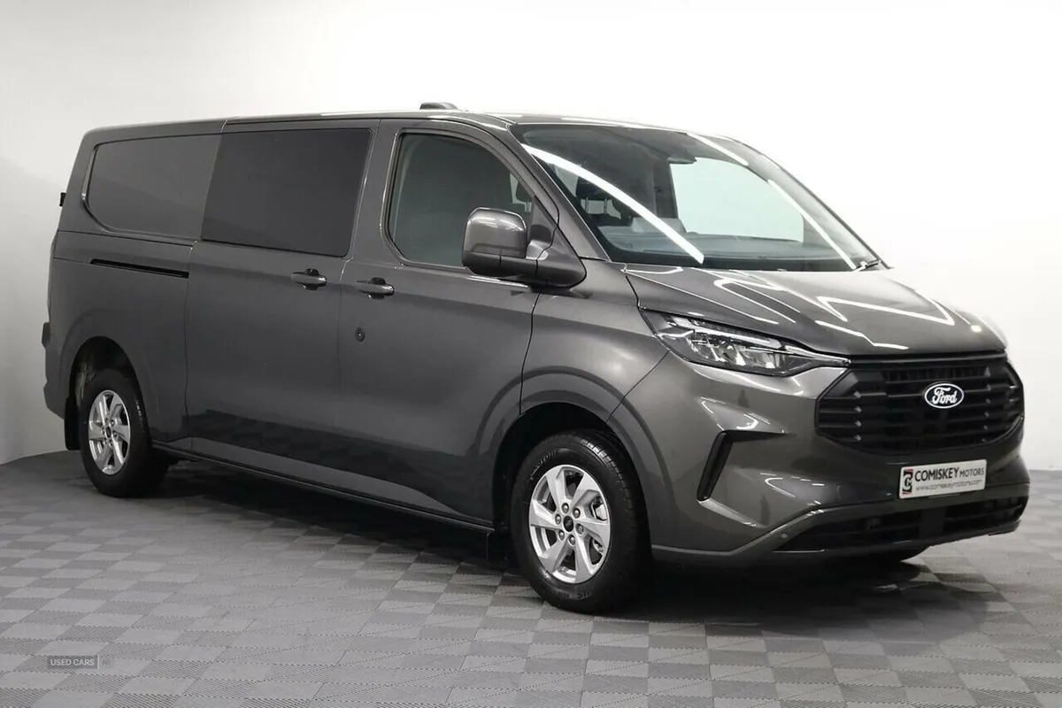 Ford Transit Custom 320 EcoBlue Limited Crew Van D - Image 1