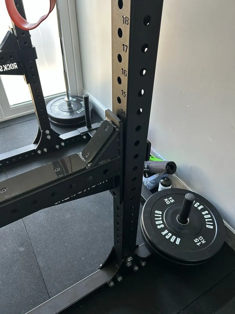 Squat rack with pull up bar - Image 4