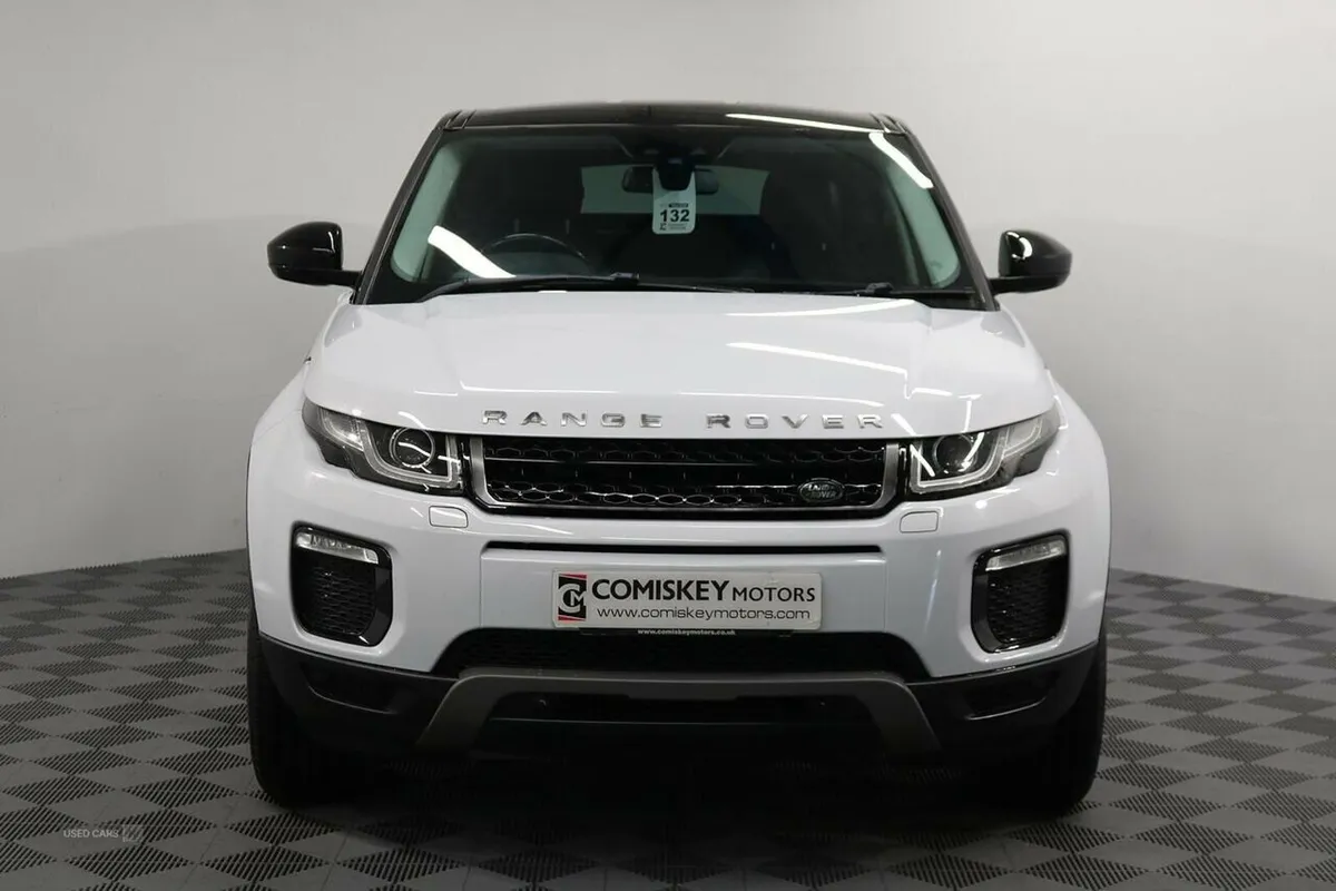 Land Rover Range Rover Evoque TD4 SE Tech - Image 2