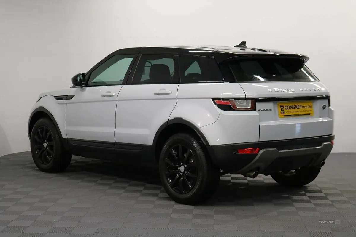 Land Rover Range Rover Evoque TD4 SE Tech - Image 4