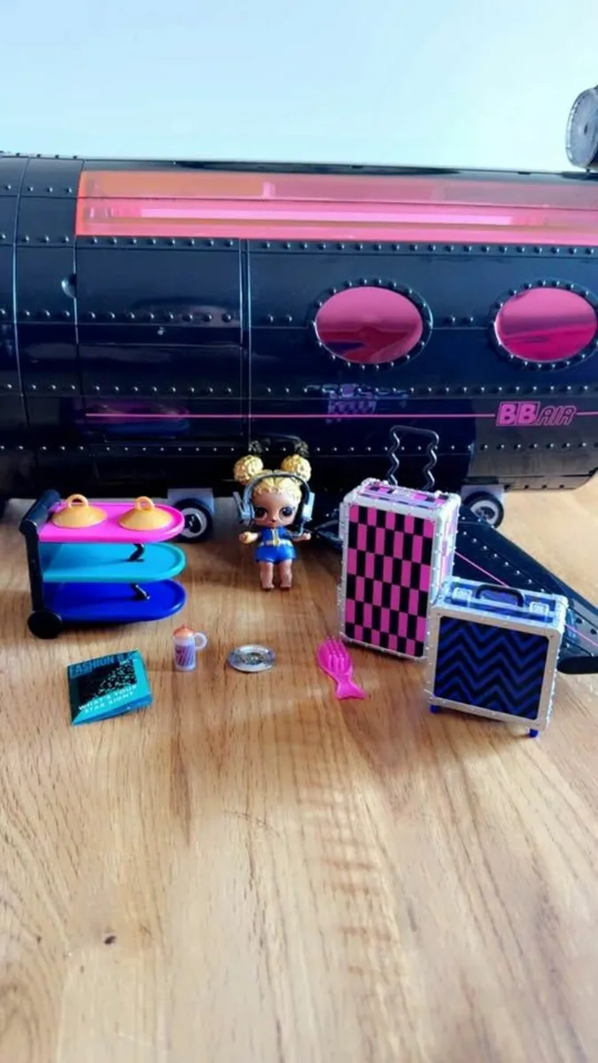 LOL Aeroplane with Doll & accessories!! - Image 2
