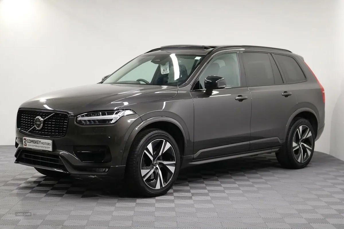 Volvo XC90 B5 MHEV Plus - Image 3