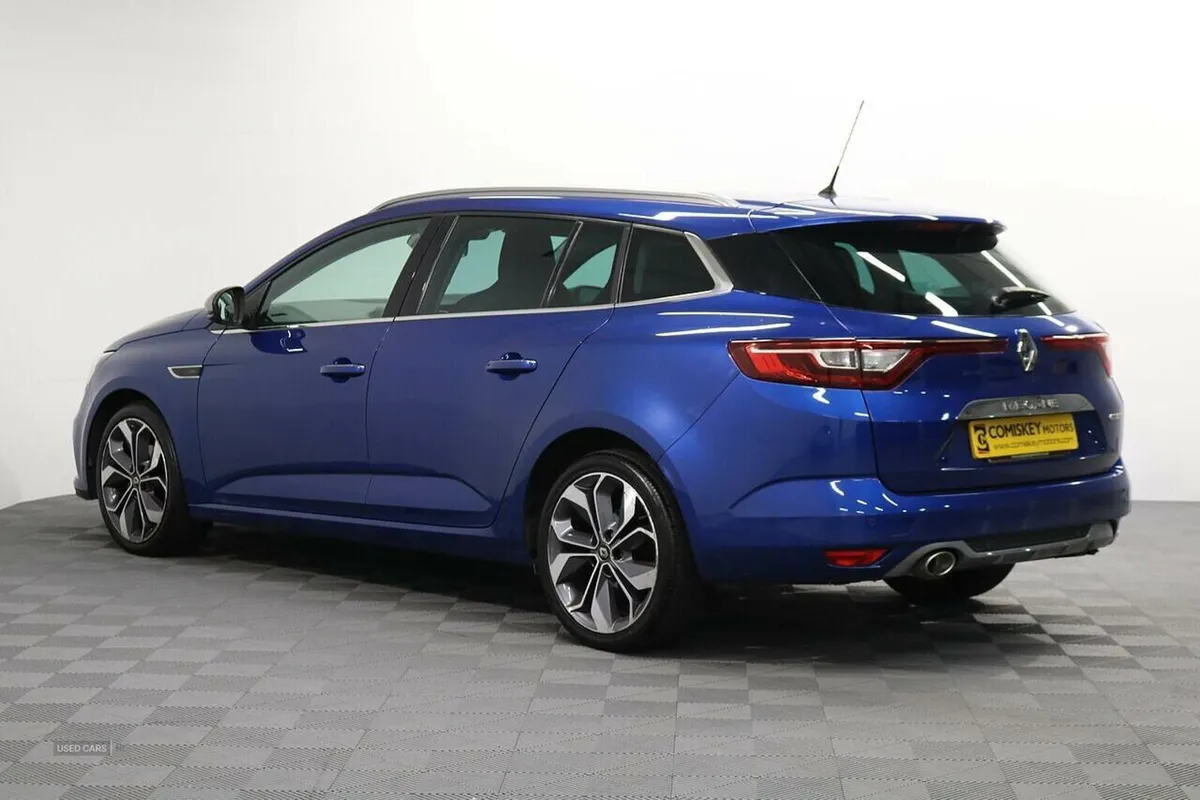 Renault Megane Blue dCi GT Line - Image 4