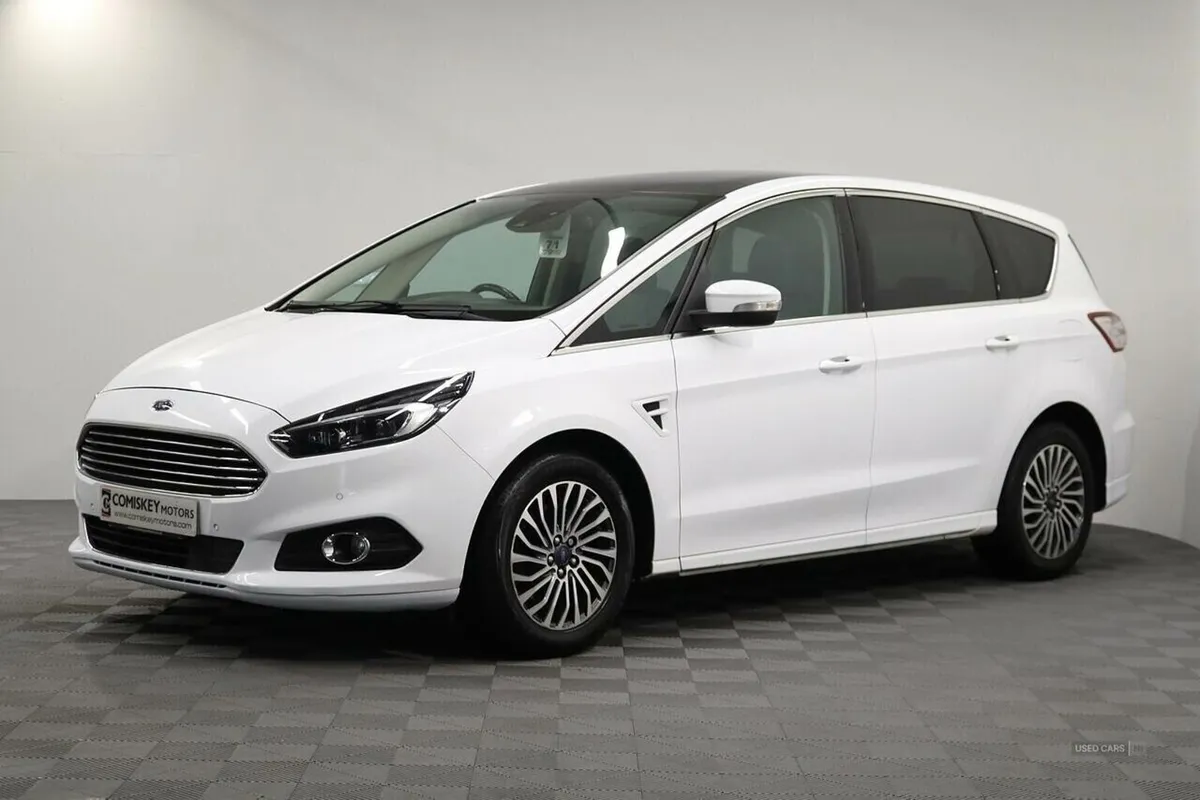 Ford S-Max EcoBlue Titanium - Image 3