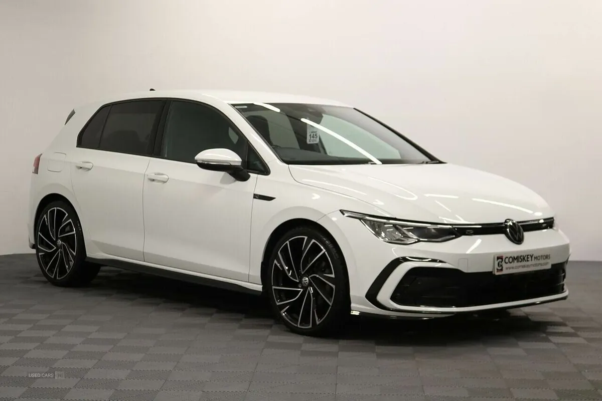 Volkswagen Golf TSI R-Line - Image 1