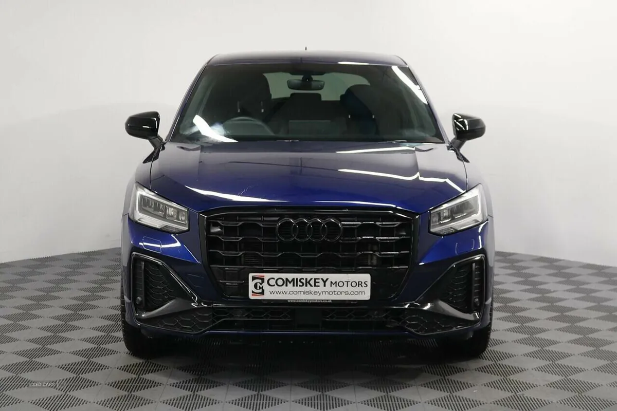 Audi Q2 TFSI CoD Black Edition - Image 2