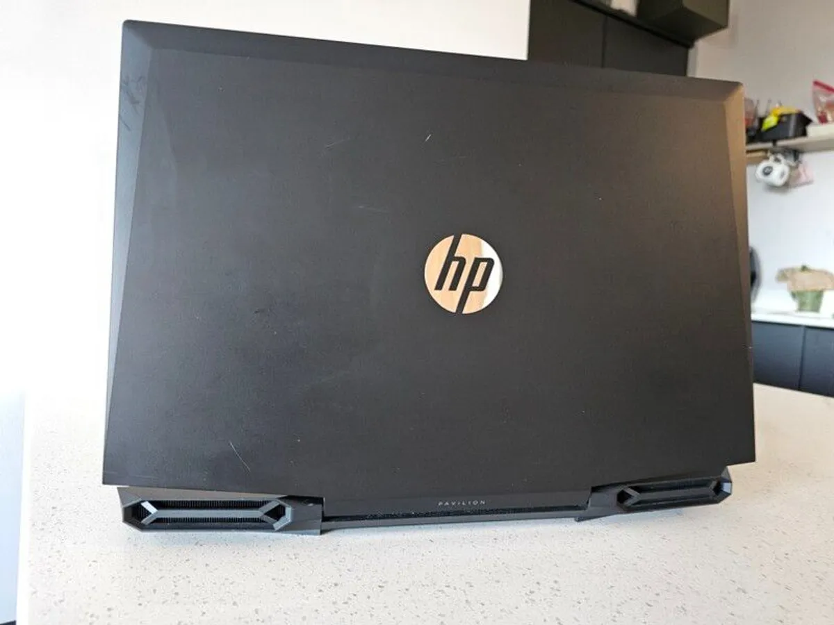 HP Pavilion Gaming 15 (i5-10300H / GTX 1650 Ti / 16GB RAM / 500GB Samsung SSD / 144Hz) - Image 4