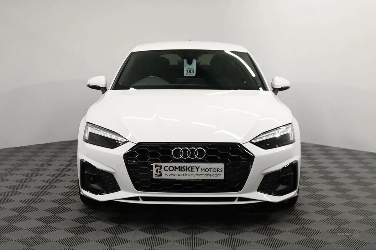 Audi A5 TDI S line - Image 2