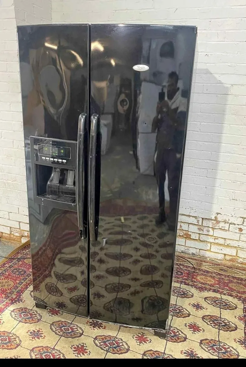 Whirlpool American Fridge Freezer - Image 1