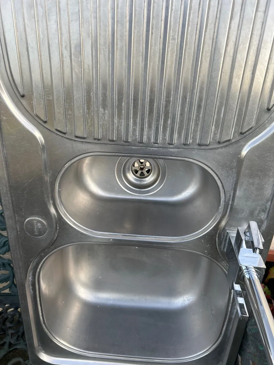 FRANKE sink and 1/2 - Image 3