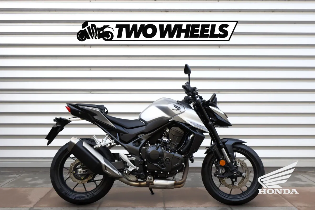 Honda Hornet 750 *Ex Demo* - Image 1