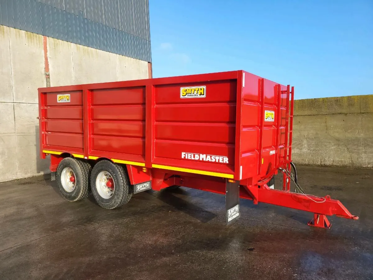 Grain trailer - Image 1